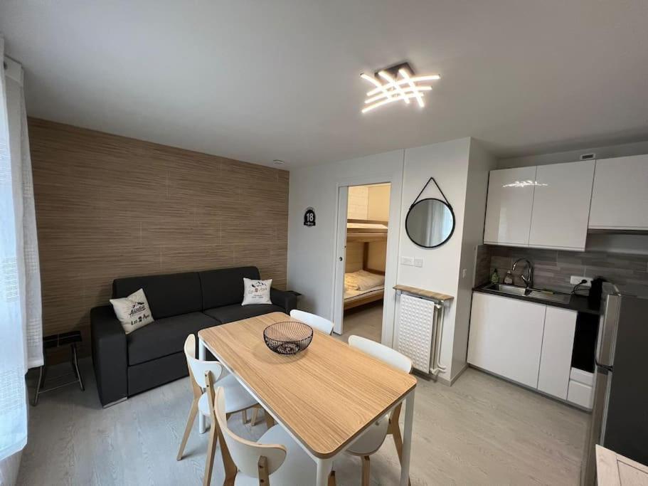 Апартаменты 4 Pers, Pied Des Pistes, Wifi, Netflix, Lave-Vaisselle Ле дез Альп Экстерьер фото